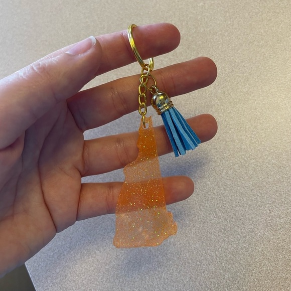 Handmade U.S. State Keychain - New Hampshire - Picture 2 of 6